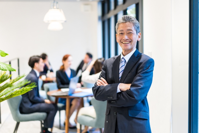 個人事業主の起業やり方ガイド｜開業届の提出からインボイス・社会保険の手続きまで徹底解説